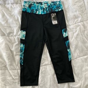 NWT GM Black and Blue Active Wear Leggings